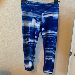 Women’s Under Armour tights